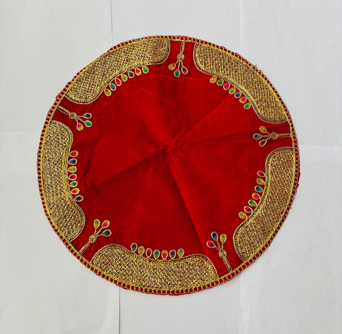 Valvet Round Aasan (38cm)